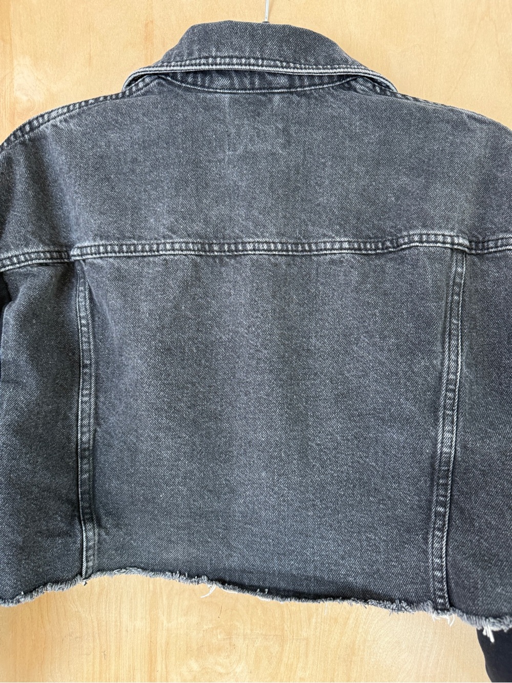 AllSaints Anders Mixed Media Cropped Denim Jacket: XS - Picture 8 of 13